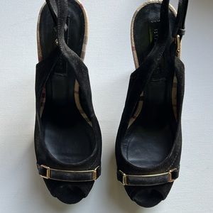 Women’s Black Burberry Heels Size 39